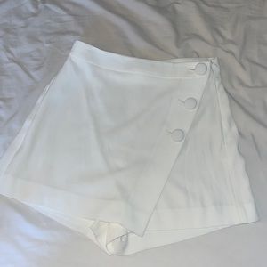 BABATON white button skort